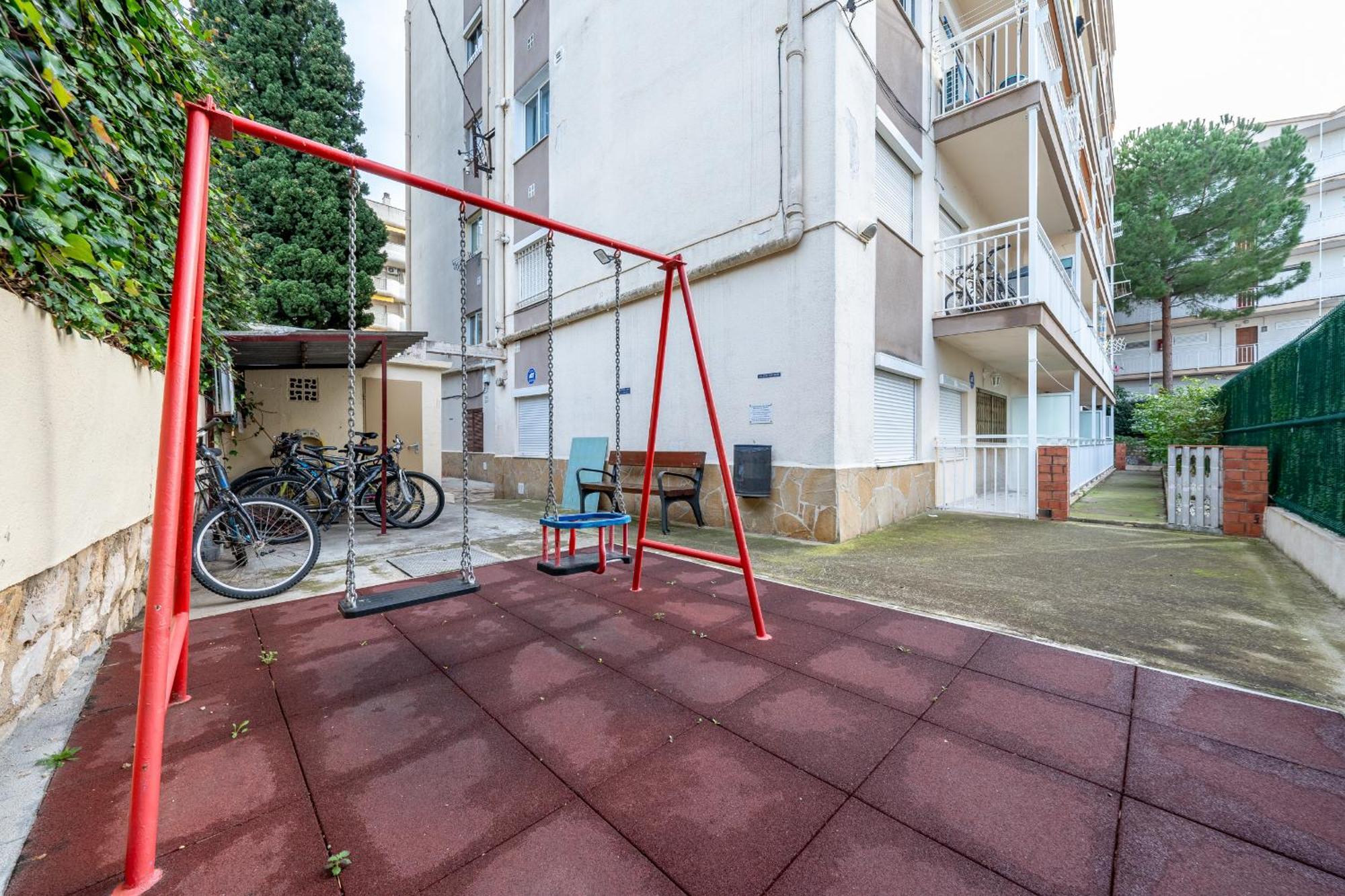Hauzify I Apartament Van Gogh Salou Buitenkant foto